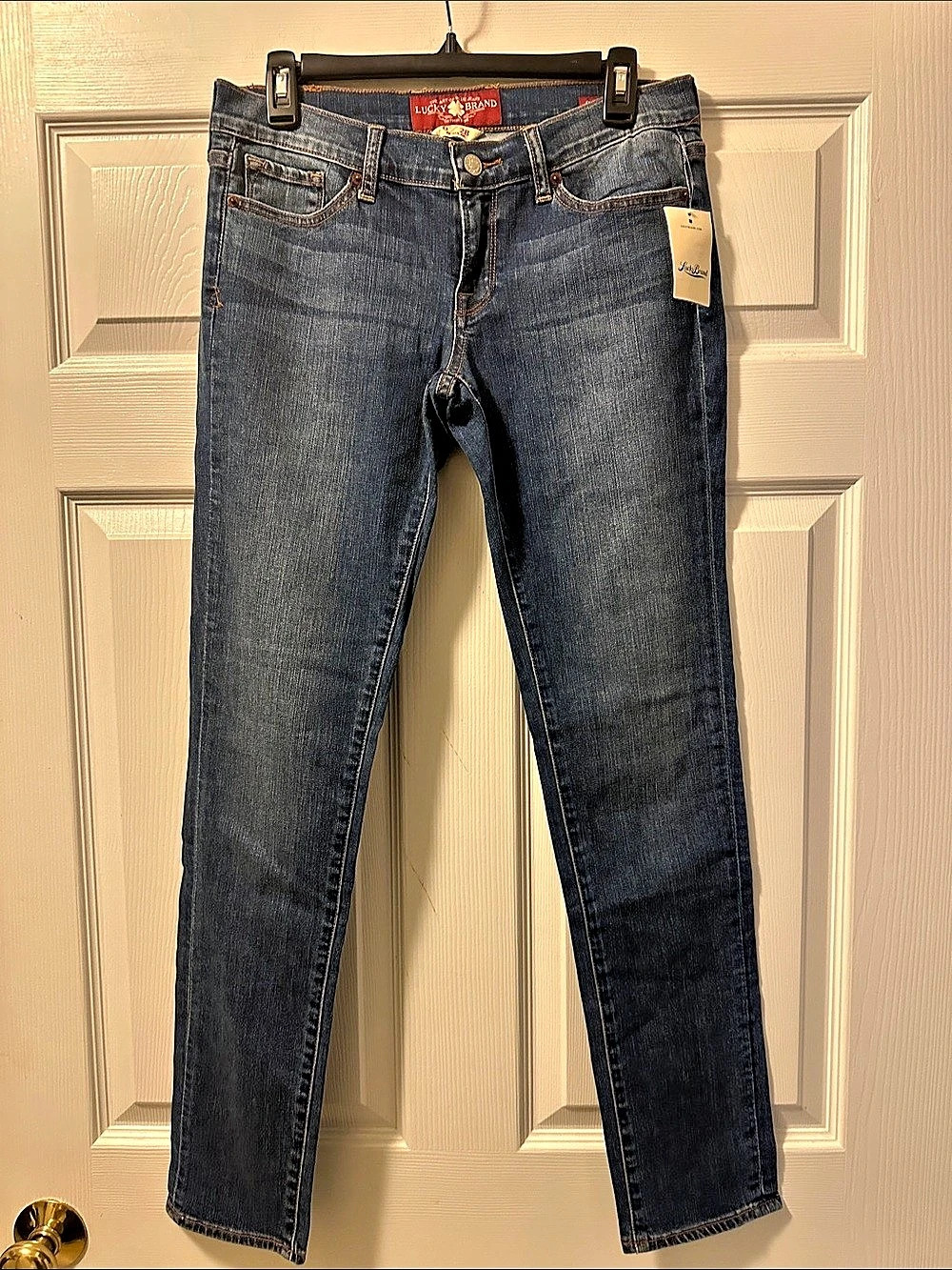 NWT Women’s Lucky Brand ‘Charlie Skinny’ Denim Jeans - Size 6 (28)